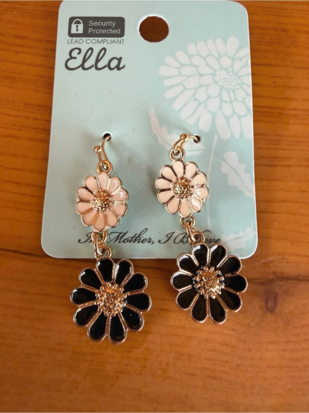 Ella Two-Tone Gold Daisy Drop Earrings in Black and Cream